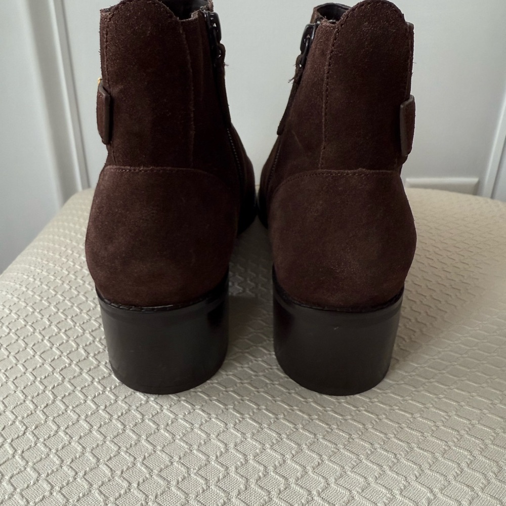 New Cole Haan Women’s  Leather Brown Ankle Boots Size 8B - Picture 3 of 7